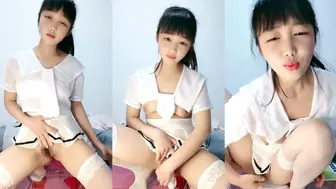 极品02年可爱萌妹【大学宿舍】下海捞金【上篇】花季颜值大开M腿，速插敏感嫩鲍淫汁不断溅出，媚态尽露，少女极致享受表情太上头了