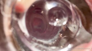 水晶棒自慰都可以看到阴道了