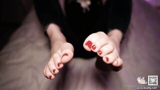 极品网红美少女『柚子猫』Yuzukitty OnlyFans 美甲足交