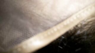 情侣泄密！漂亮女友在家吃鸡无套啪啪