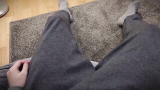 3【囚禁我的女老师Ⅲ】禁室培欲｜女老师被关衣柜，开腿吊缚，棒棒教育，第一视角严厉调教（黑丝职业装、用绳子牵着走，脚踢打pp）