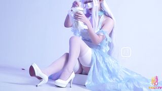 [糖心Vlog] 迷奸爱蜜莉雅 涩影老师拍完 可以放我回家吗 - 明纱·芽衣